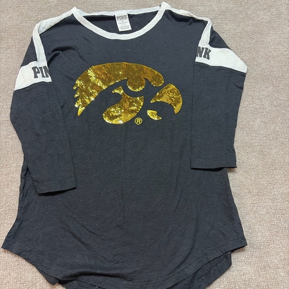 PINK Victoria's Secret Tops - Victoria’s Secret PINK Iowa Hawkeyes Sequin Logo T Black Long Sleeve Size S 0725